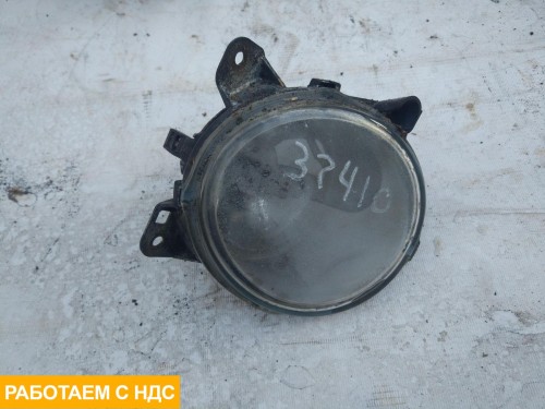 Фара противотуманная левая