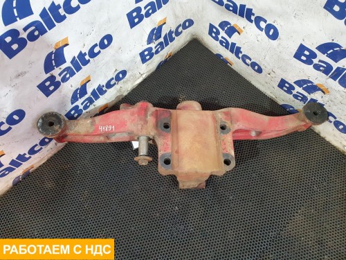 Кронштейн пневморессоры левый