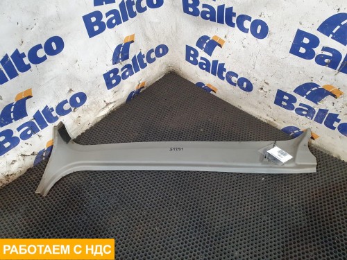 Накладка стойки левая