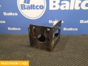 Кронштейн крепления траверсы