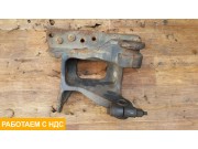 Кронштейн крепления передней рессоры правый